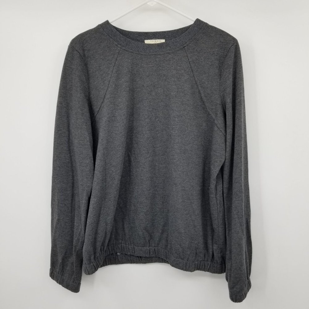 Promesa Grey Long Sleeved Women's Ring Back Pullover Size Large